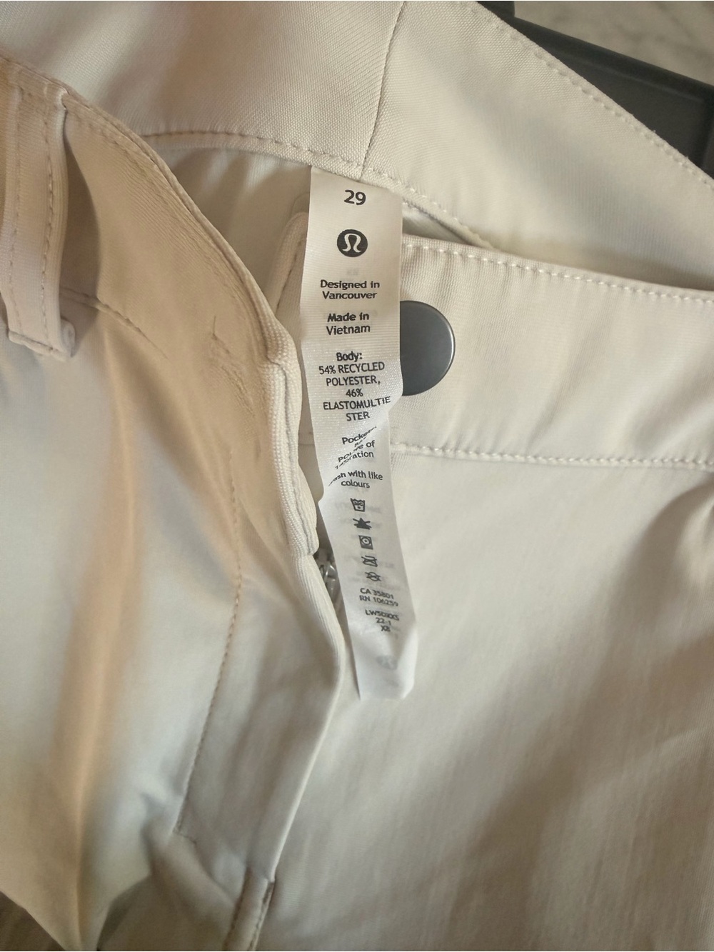 lululemon 5 pockets city sleek high rise wide leg Light sz 29 beige - Picture 2 of 7